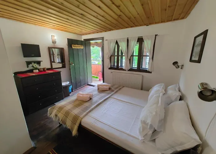 Vendégház хаджидимовата къща *