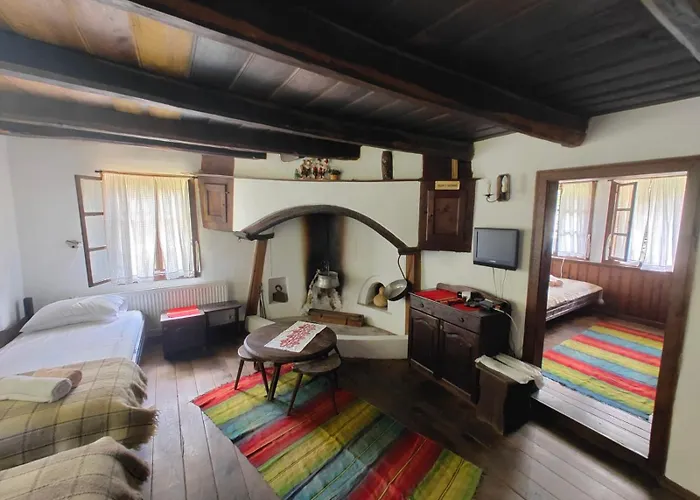 хаджидимовата къща *